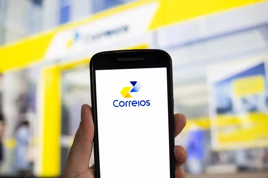 O que aconteceu com os serviços online dos Correios?